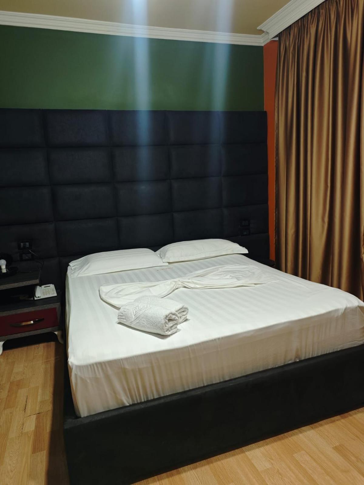 Boutique Artist Hotel Tirana Eksteriør billede